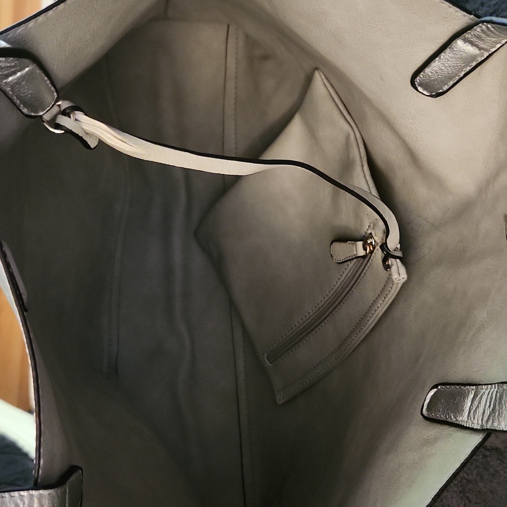 SILVER TOTE - Picture 4 of 6